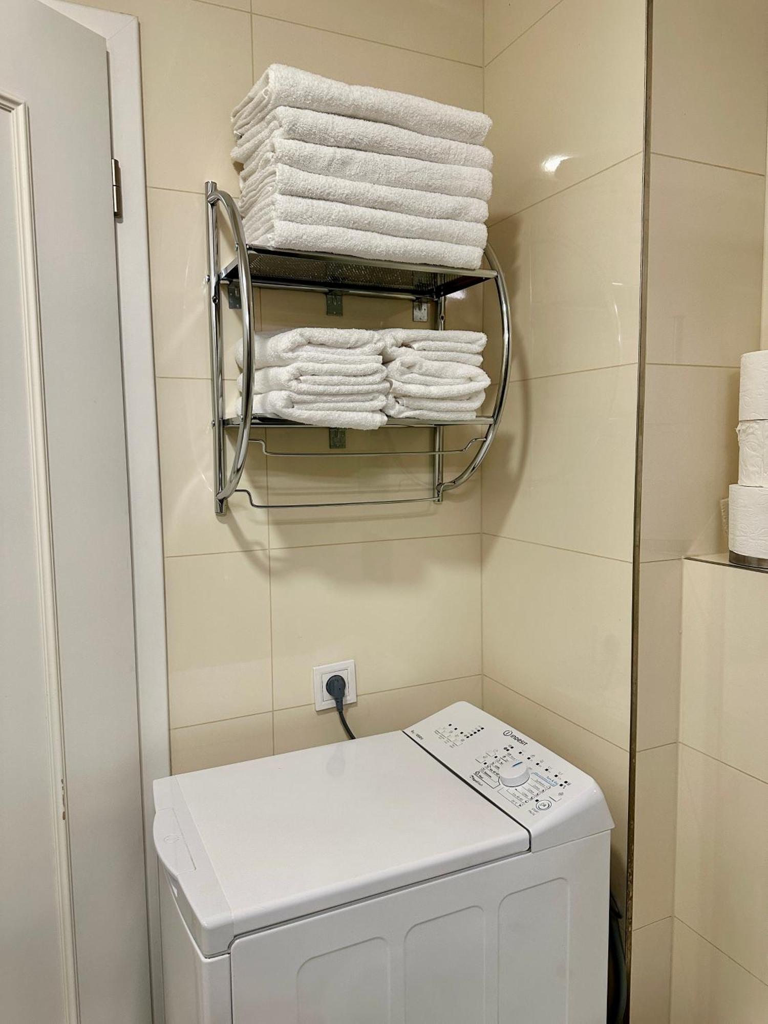 Modern 2 Bed-room In 1 With Stunning National Museum View * Praha